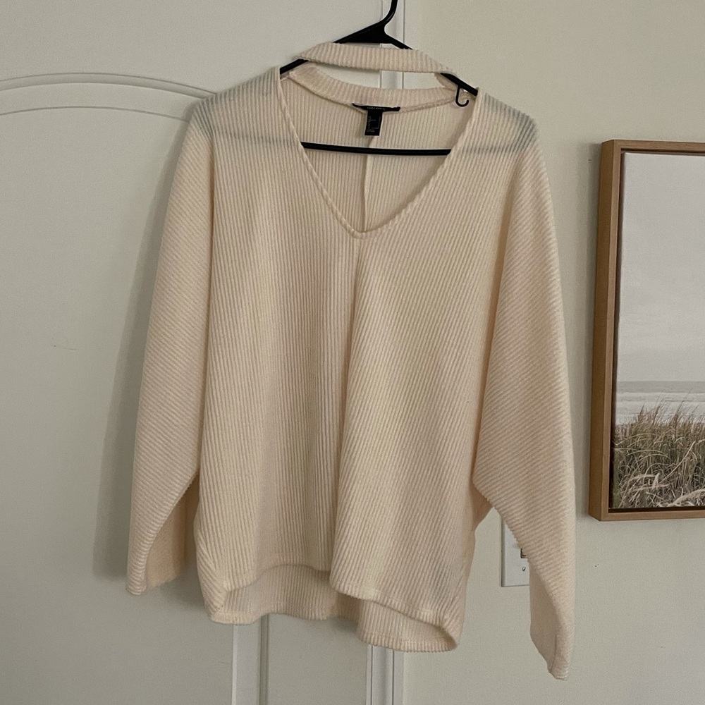 FOREVER 21 CUT OUT SWEATER